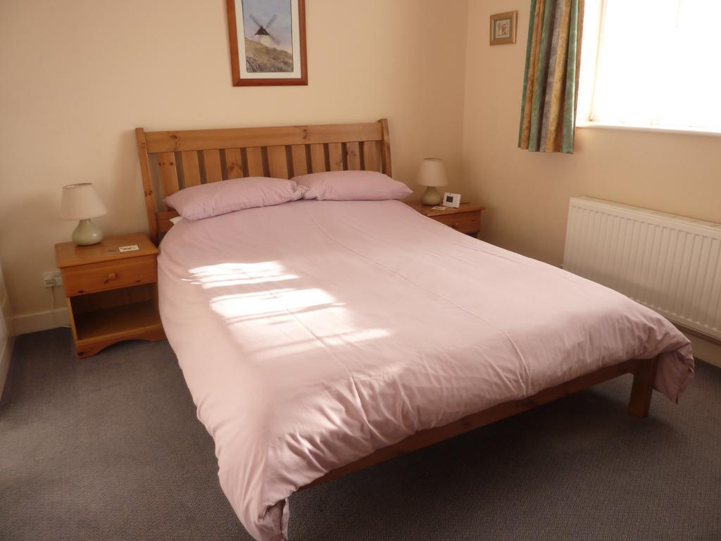 Bridge House B&B Cheltenham Eksteriør billede