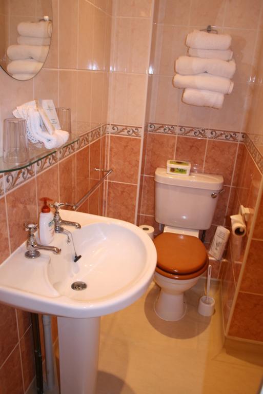 Bridge House B&B Cheltenham Eksteriør billede